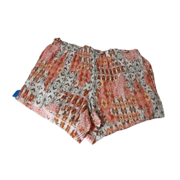 Kut From The Kloth short size 4 Made In USA 100% rayon - Picture 8 of 10